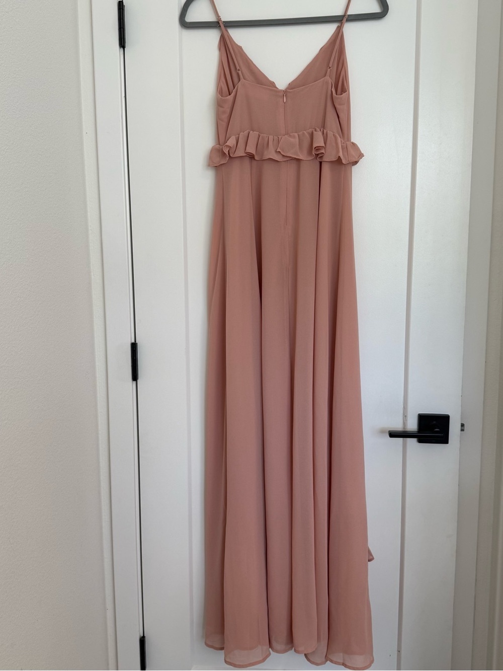 ASTR The Label Adoria Ruffle Side Slit Maxi Dress Nude Peach Size S - Picture 6 of 6